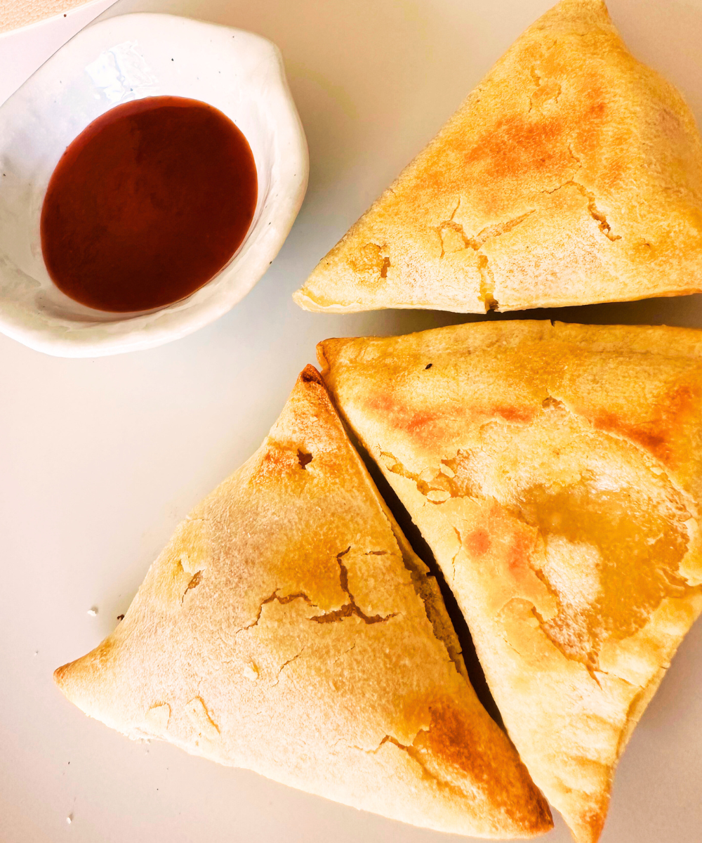 Chicken Samosas with Kissan Sweet Chili Sauce