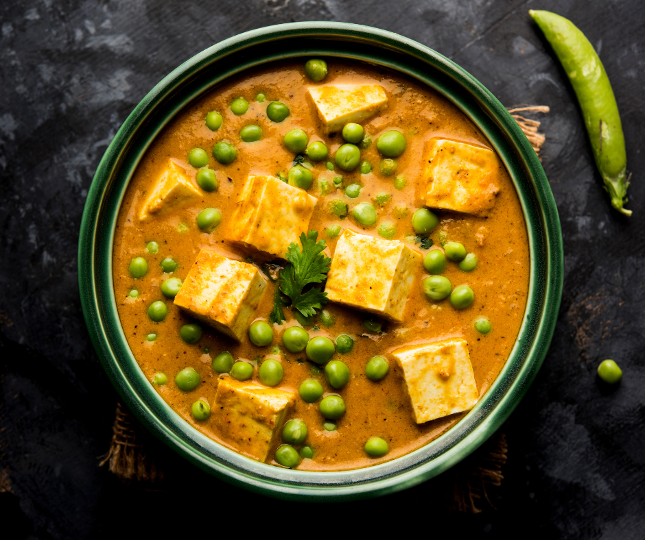 MATAR (GREEN PEAS) PANEER