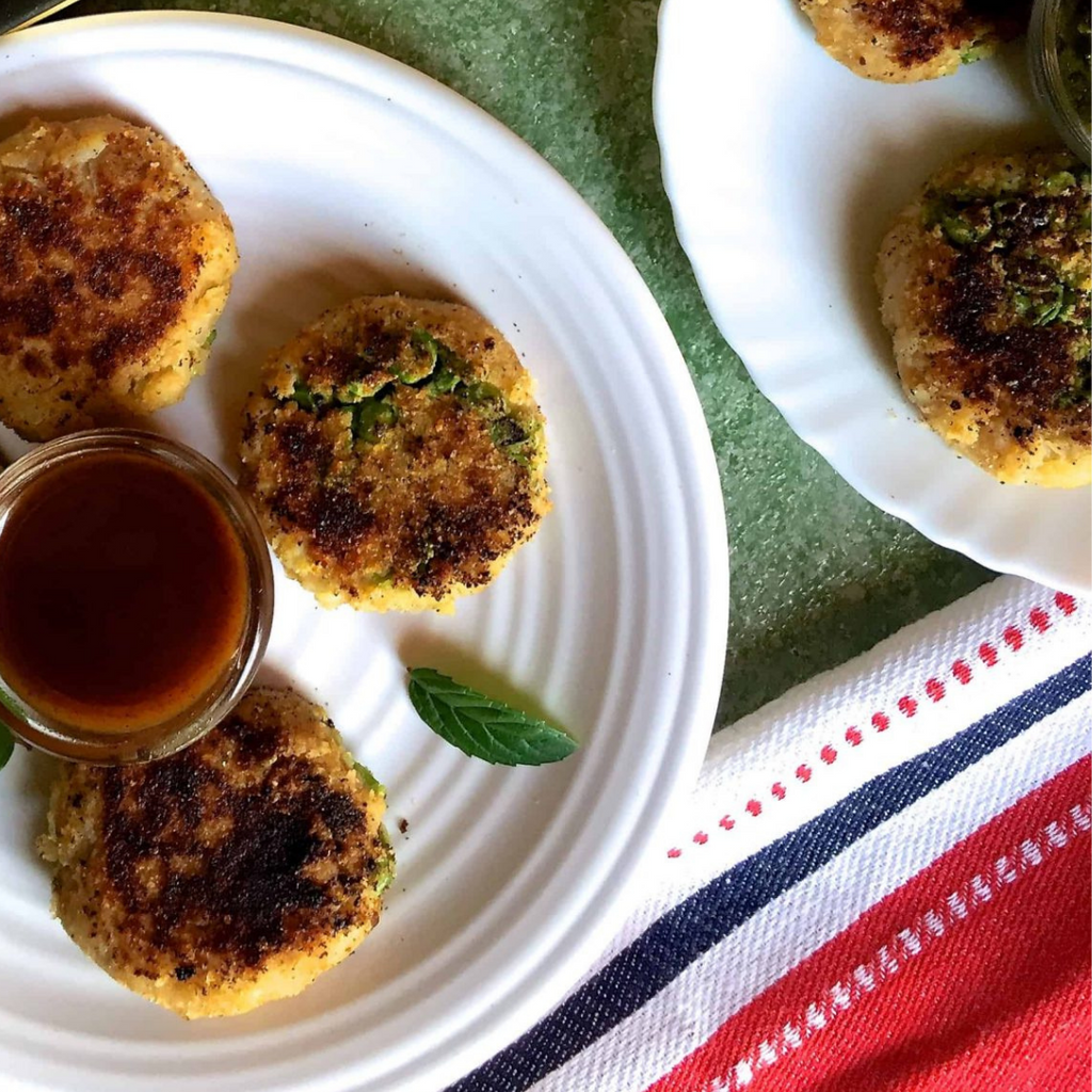 potato patty with kale and sweet chili sauce